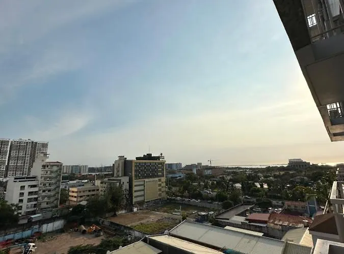 Chen's Cozy 2bedroom @ Coast Residences *